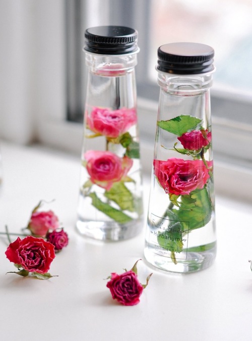 sosuperawesome: Bottled Preserved Flowers Sullis Garden on Etsy See our #Etsy or #Real Flower tags