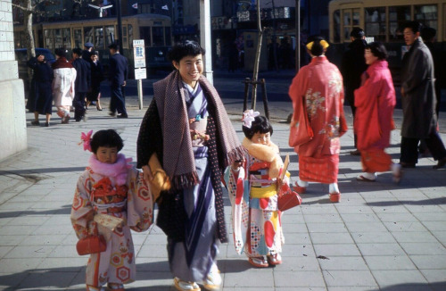 People out and about during the New Year season, Japan, 1950s