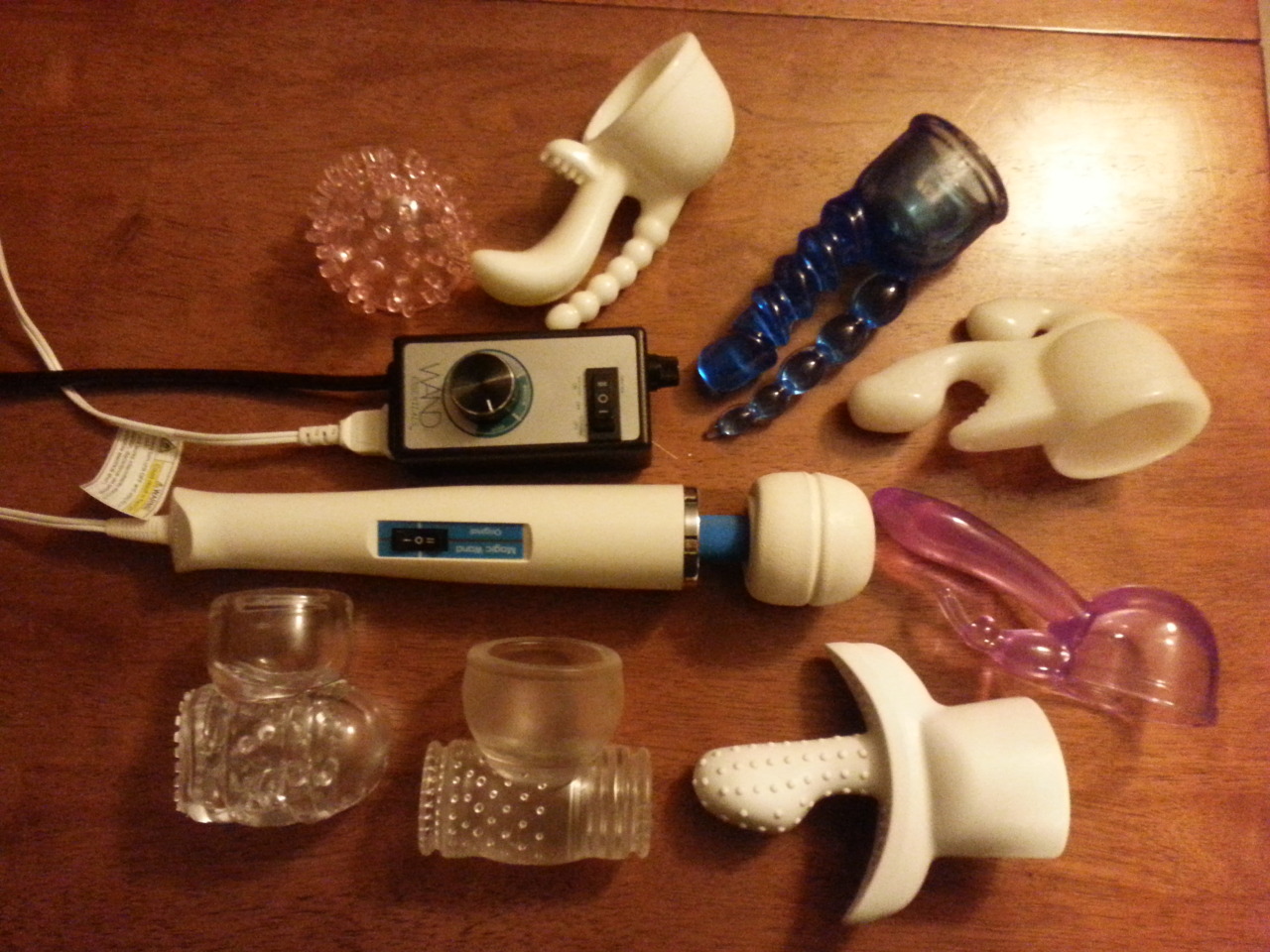 maturelesbian:  What a great toy collection!! ♥