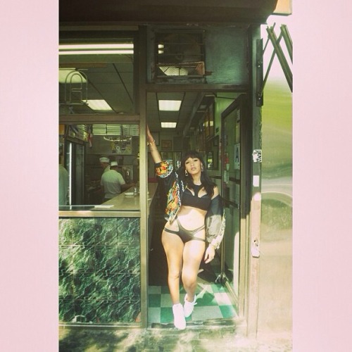 allthickwomen: Yaris Sanchez