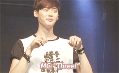 jungtws-deactivated20220727:  A three-set aegyo featuring Lee Jongsuk 
