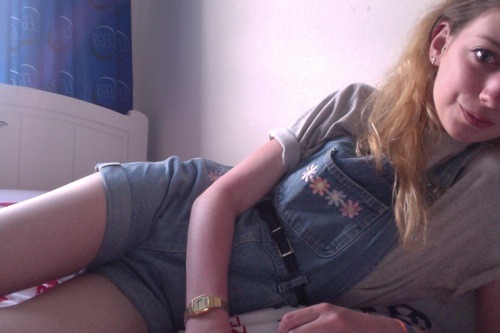 sexual-jpeg:  - Explicit Girls -