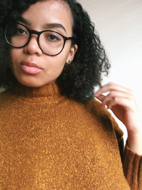babelstrudel:two very identical pics of Moi™