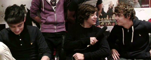 fractal-dimension-deactivated20:  Harry: The question was what was the best part of being in a boyband; the girls. (x) 