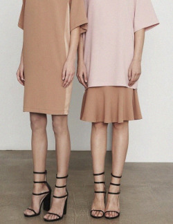 opaqueglitter:   DKNY Pre Fall 2014. 