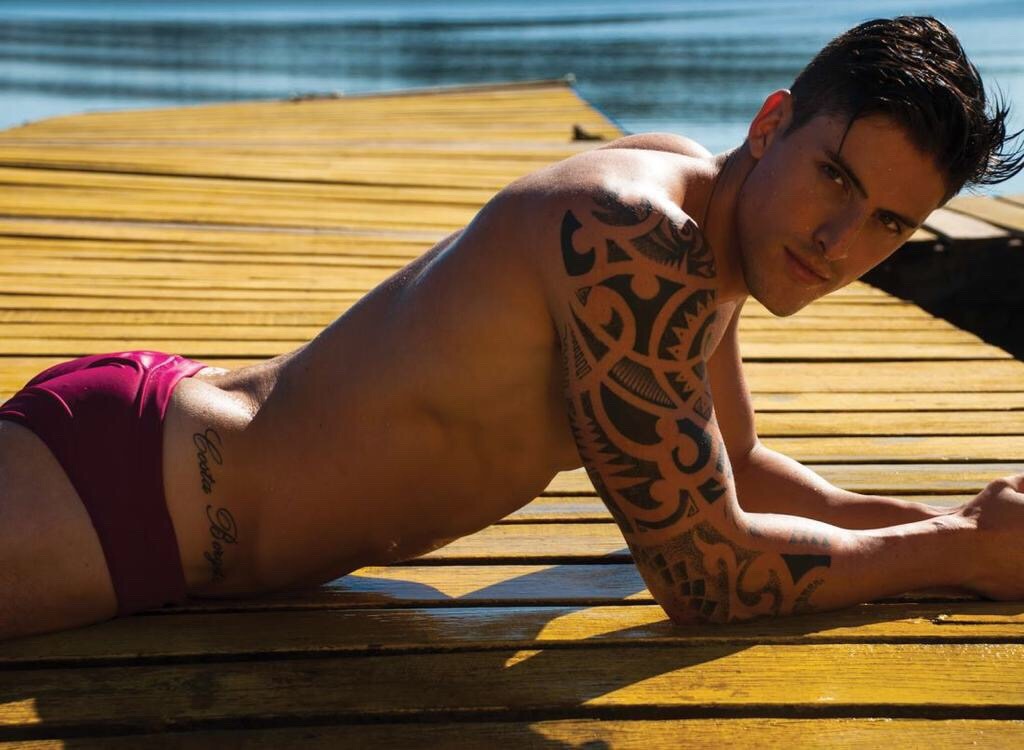 nickk1712:  Follow: http://nickk1712.tumblr.com.