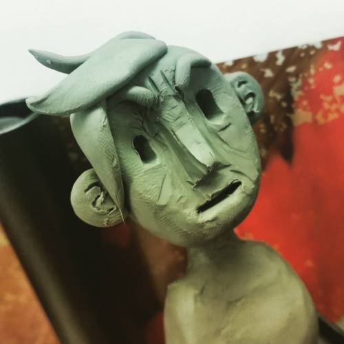 mistercinnamonbunz: A quick little clay boy! I&rsquo;ve got an instagram give it a look see!