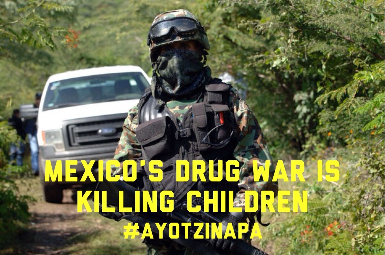 thinkmexican:  Little Mystery to Iguala Mass Graves: Mexico’s Drug War Is Killing