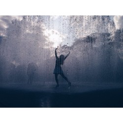 Fountain dancer