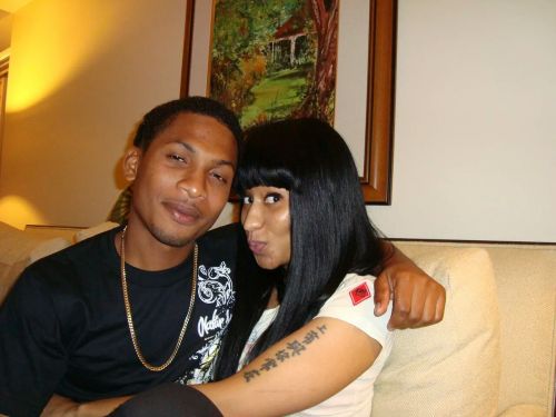 nickimlnaj:  Rare photos of Nicki and her cousins in Trinidad.