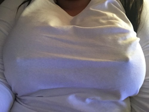 donteventrytodenyit:  It’s cold here. 