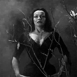vintagegal:Vampira in Ed Wood’s Plan 9 From Outer Space (1959)