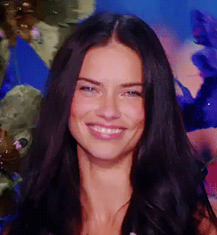 alimagifss:  Adriana Lima on Victoria’s Secret Fashion Show 2015 (Excotic Butterflies) Runway 