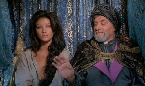 dollsofthe1960s:Catherine Zeta Jones as Sheherazade in Les 1001 Nuits (1990).