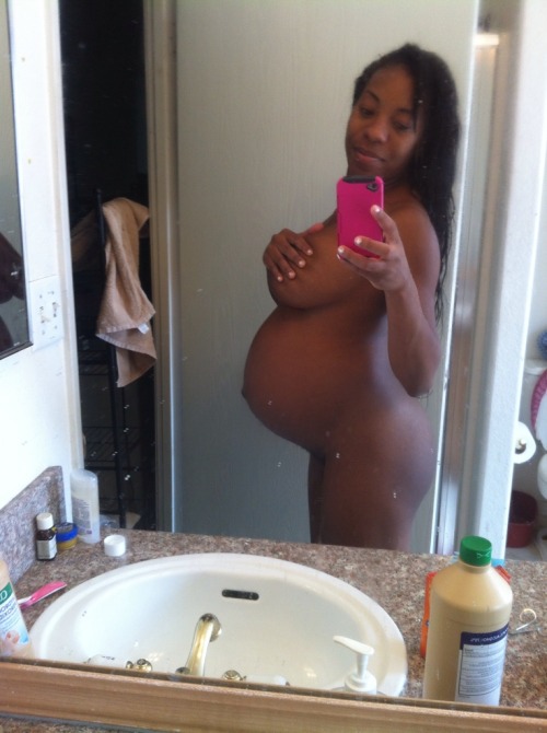 pregnant-and-hot: 