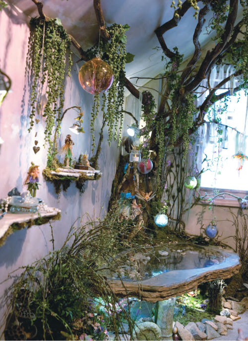 voiceofnature: Faerie Haven by Devajoy Gouss and Julie Jumper from Faerie Magazine