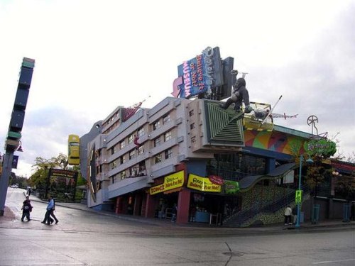 passius:  unicorn-meat-is-too-mainstream:      passius:  10 STRANGEST BUILDINGS IN THE WORLD THE WONDERWORKS BUILDING IN FLORIDA THE BASKET BUILDING IN OHIO THE MONTREAL BIOSPHERE IN CANADA RIPLEY’S BELIEVE IT OR NOT BUILDING IN CANADA BANKNOTE BUILDING