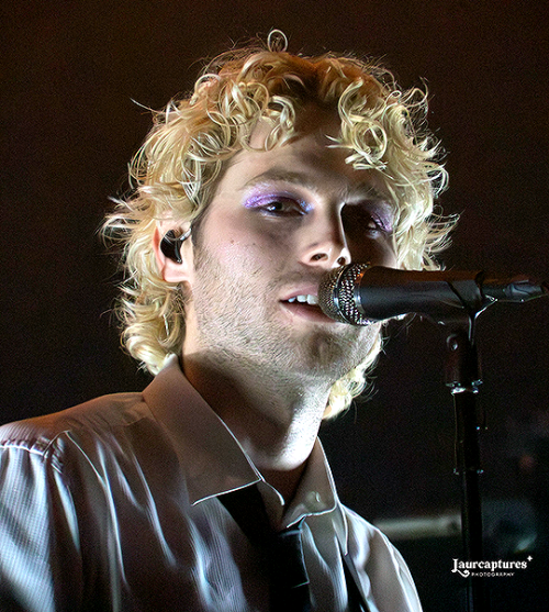 Luke Hemmings // Nostalgia For A Time That Never Existed Amsterdam