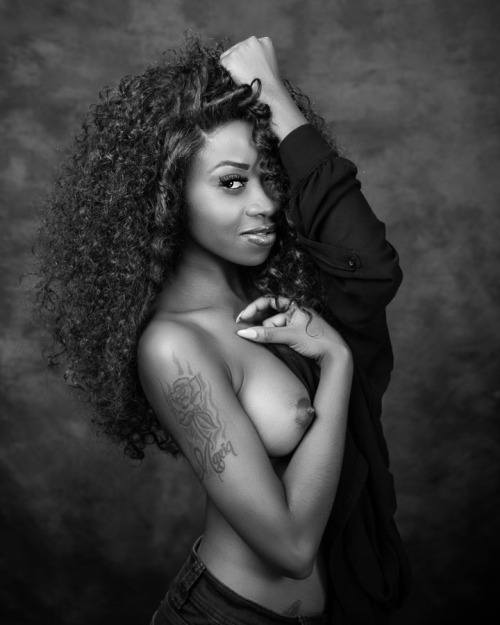 wantebonypictures:  Enter for HD Ebony Porn Movies