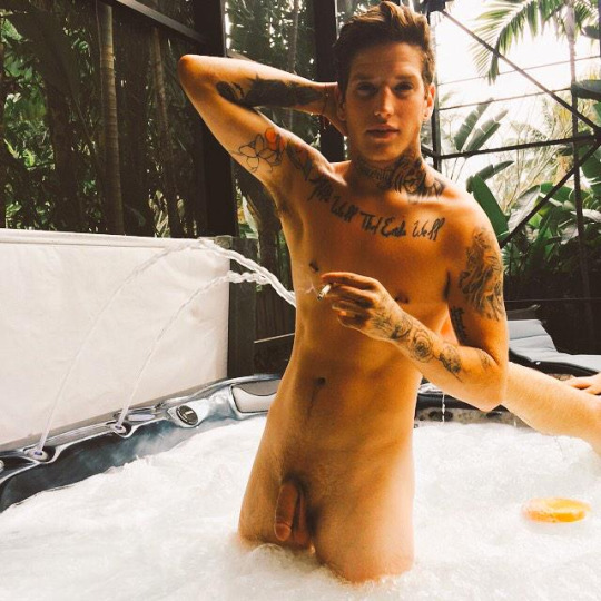 whatwedoforsex:  gayporndays:  want to see more hot gay porn?hundreds of hot guys
