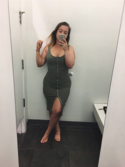 She fills the dress