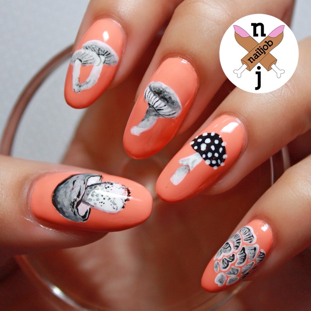 nailjob:  Mushroom Illustration Nails I have been obsessed with Scientific Illustration