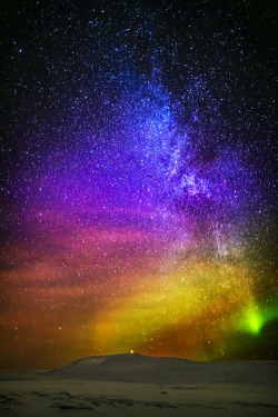 superpiscesdreamsuniverse:   	Aurora Borealis