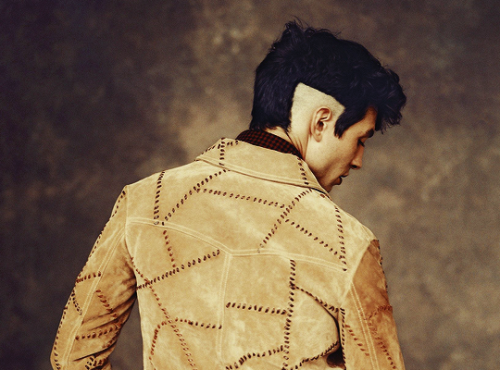 EZRA MILLERfor GQ Style (2018), ph. Yoshiyuki Matsumara.