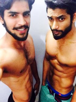 Desi-Boyz:  Http://Desi-Boyz.tumblr.com/