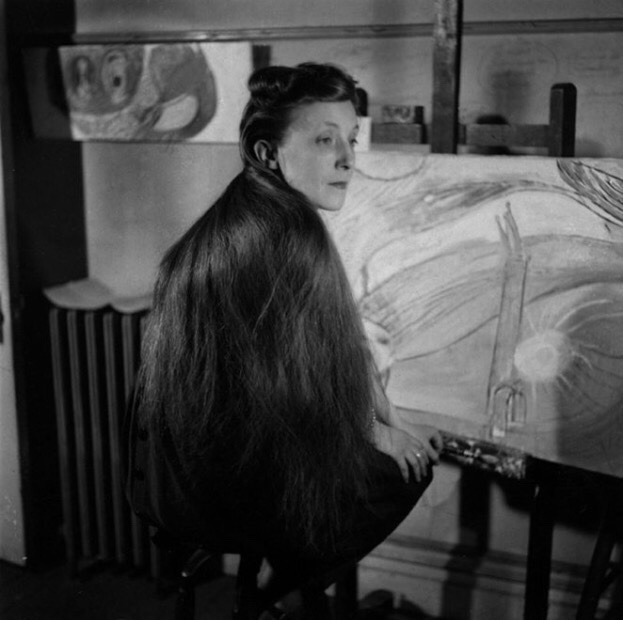cutwayabove:  Louise Bourgeois, 1911-2010.  French American lifelong artist. Sculptor,