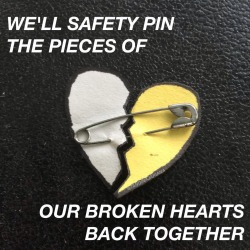 miggzcaibal:  Safety Pin // 5SOS 