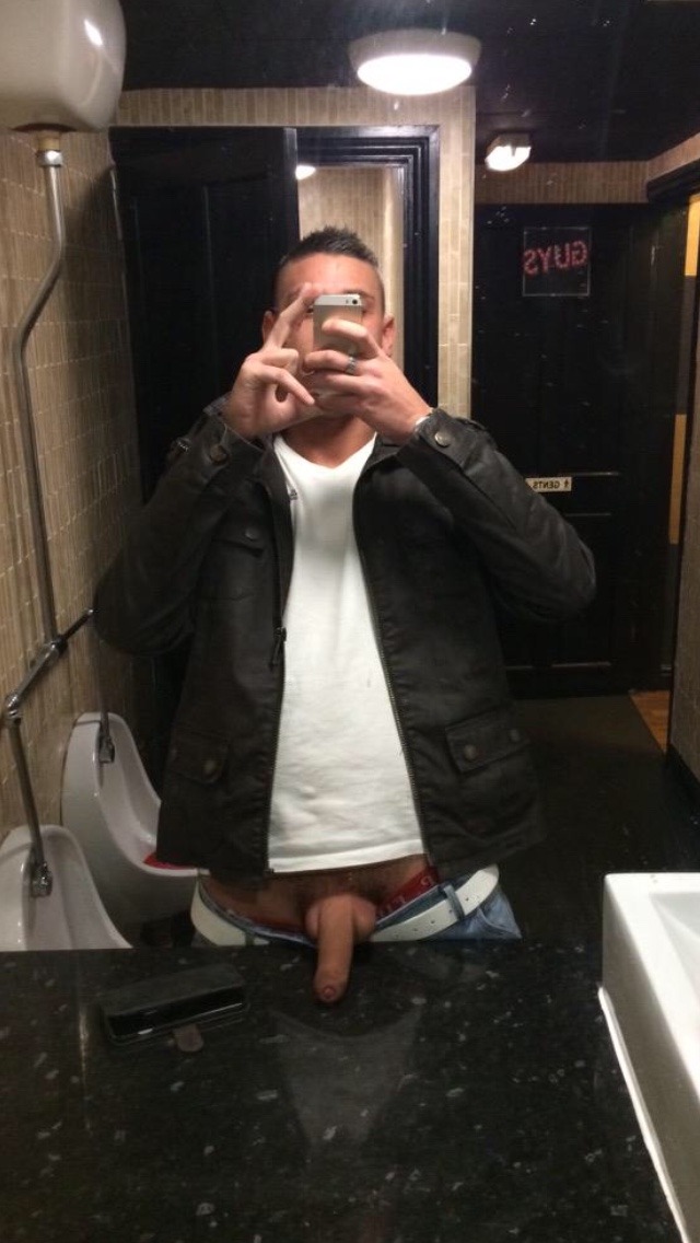 hornym8syd:  Horny Sydney guy here , up for swapping pics with other bi, gay, straight,