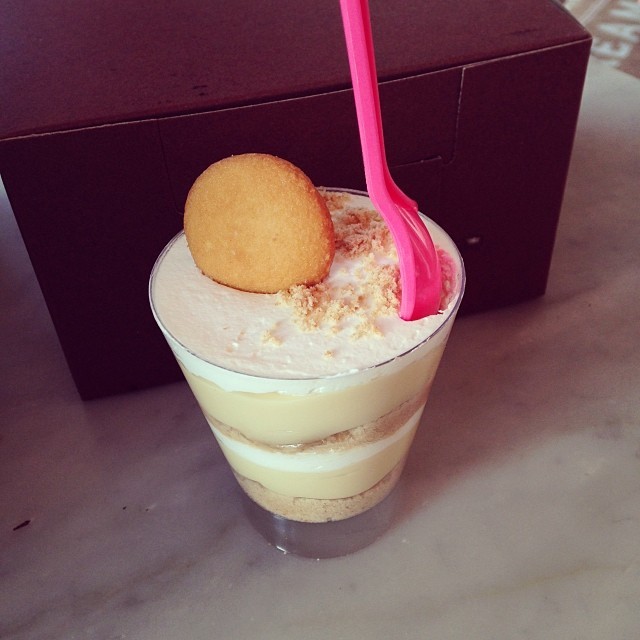 dingyfeathers:  Banana pudding 🍌😛 (at Manhattan Beach Creamery)