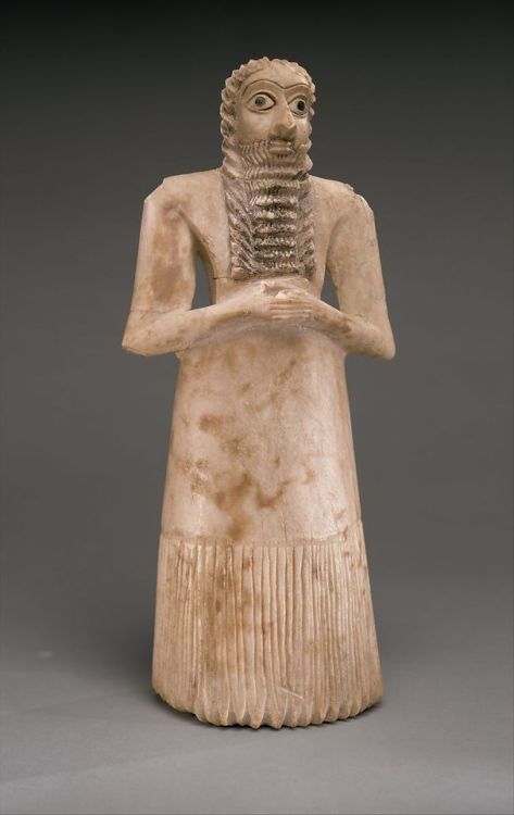 centuriespast:Standing male worshiperPeriod:Early Dynastic I-IIDate:ca. 2900–2600 B.C.Geography:Meso