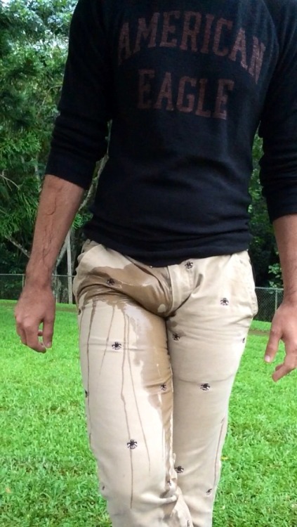 wetboi808:  Held it as long as I could, squirming all the way to the park… Then lost control and flooded my tight khakis, filling my shoes… Now for the squishy walk home… 