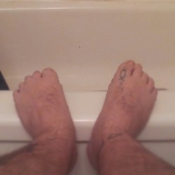 maxheron:  …fuckin’ spider in the bathtub.