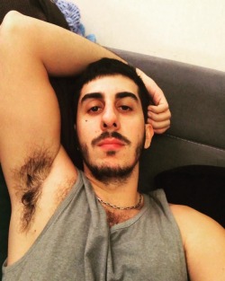 men's armpits