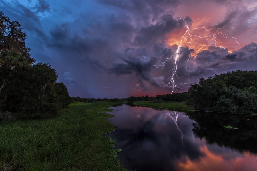 bigtosunc:  Myakka Sunset by jobattles. (http://ift.tt/YN6Cpv)