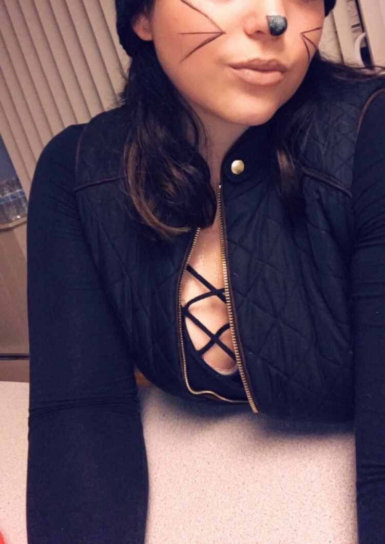 pandagirl-sarah: Went to a Halloween party for a little while after work yesterday