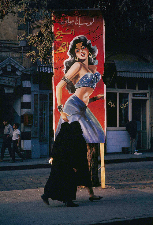 vintagegal:  Syria, 1956. Photo by Frank and Helen Schreider (via)