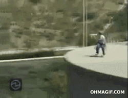 gifini:  For other gifs http://gifini.tumblr.com/ 