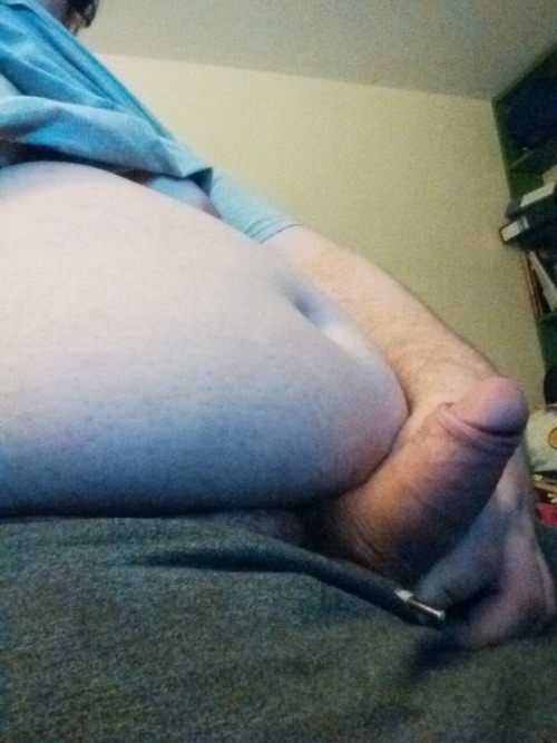 I keep getting begged for cock pics. So here go nuts XD