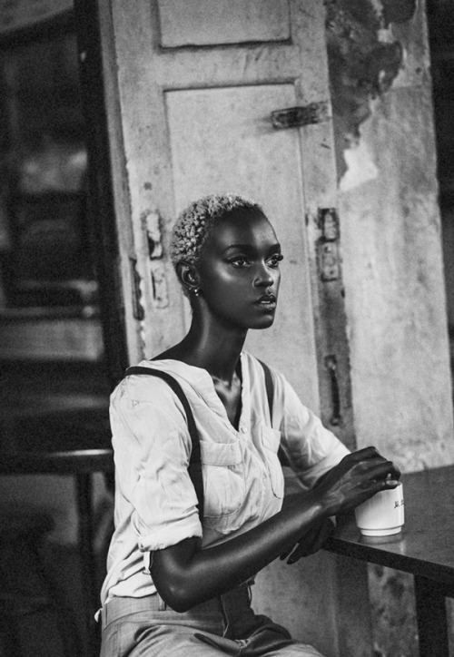 yagazieemezi:  Portrait work of Nigerian model Ramona By David Terrazas Website / Facebook / Twitter / Instagram Dedicated to the Cultural Preservation of the African Aesthetic 