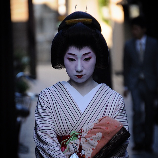 geisha-kai:  Farewell 2016: sum up of retirements (part II)1. Geiko Kikumaru of Miyagawacho