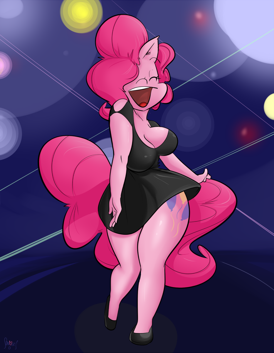 bubbleberrysanders:  Shut Up and Dance with me &lt;3 ((┌|o^▽^o|┘))♪