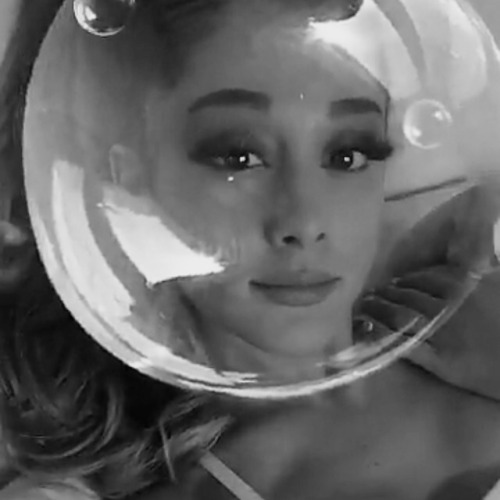 ariana icon