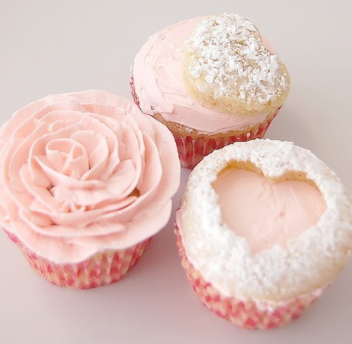 foodishouldnoteat:  if you love food follow my blog! 