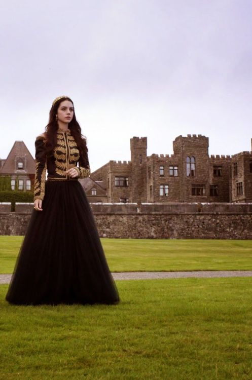 Requested: Favorite Reign Costumes