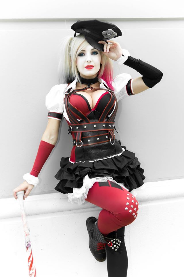 superheropinups:  Quality Cosplay Thursday Harley Quinn - Jessica Nigri 
