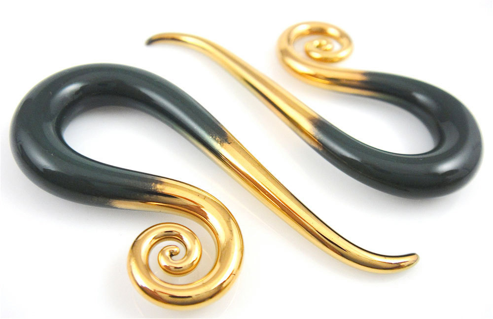 plugporn:  Gold Tipped Portland Doom Mini Leos by Glass Heart Studio